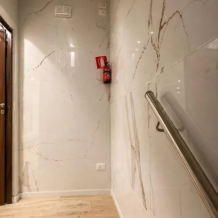 Apartment Luxury 9 Al Duomo Di Parma